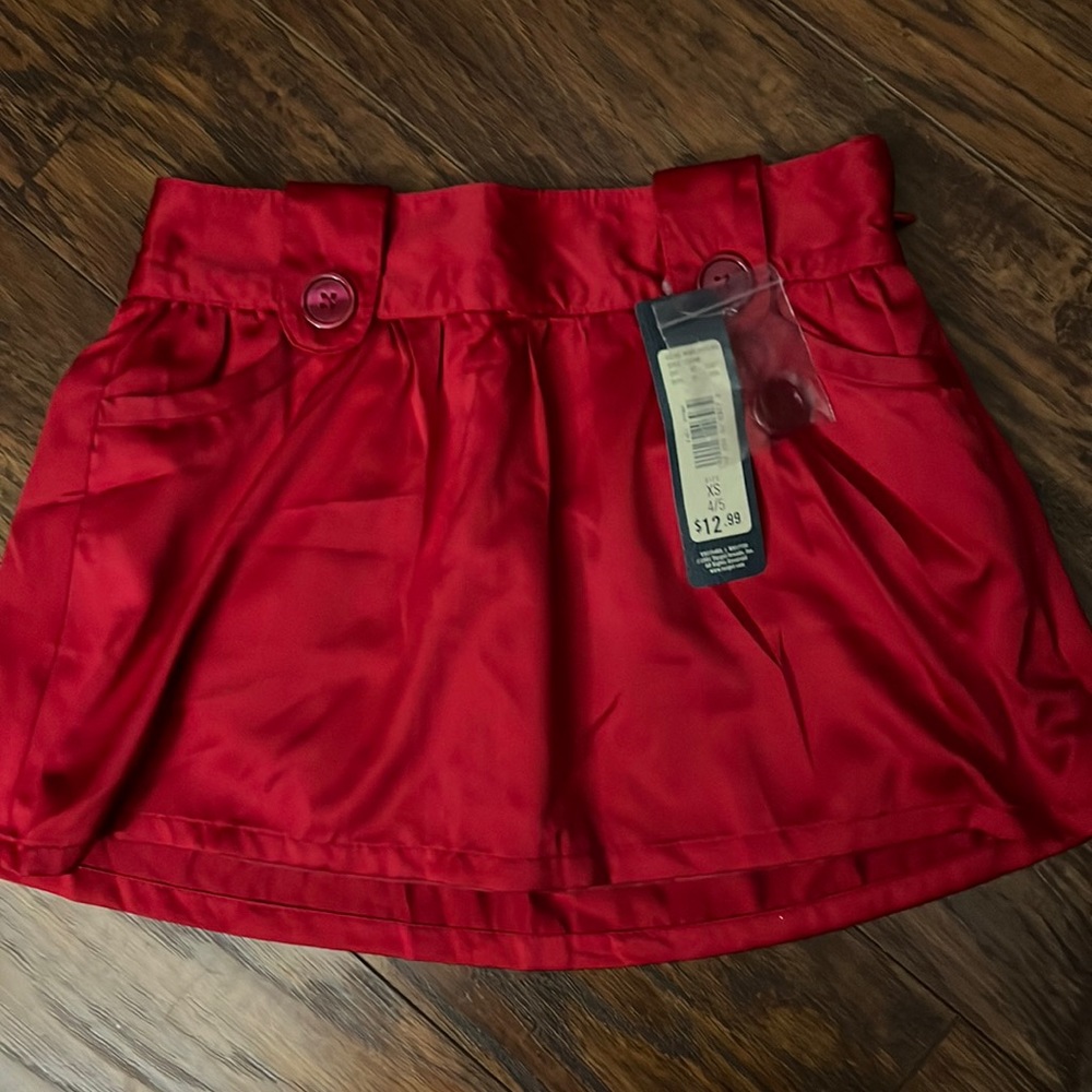 Girls Red Satin Skirt- Size XS 4/5- New with Tags